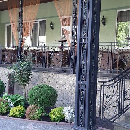 Ідилія Lviv Kültér fotó